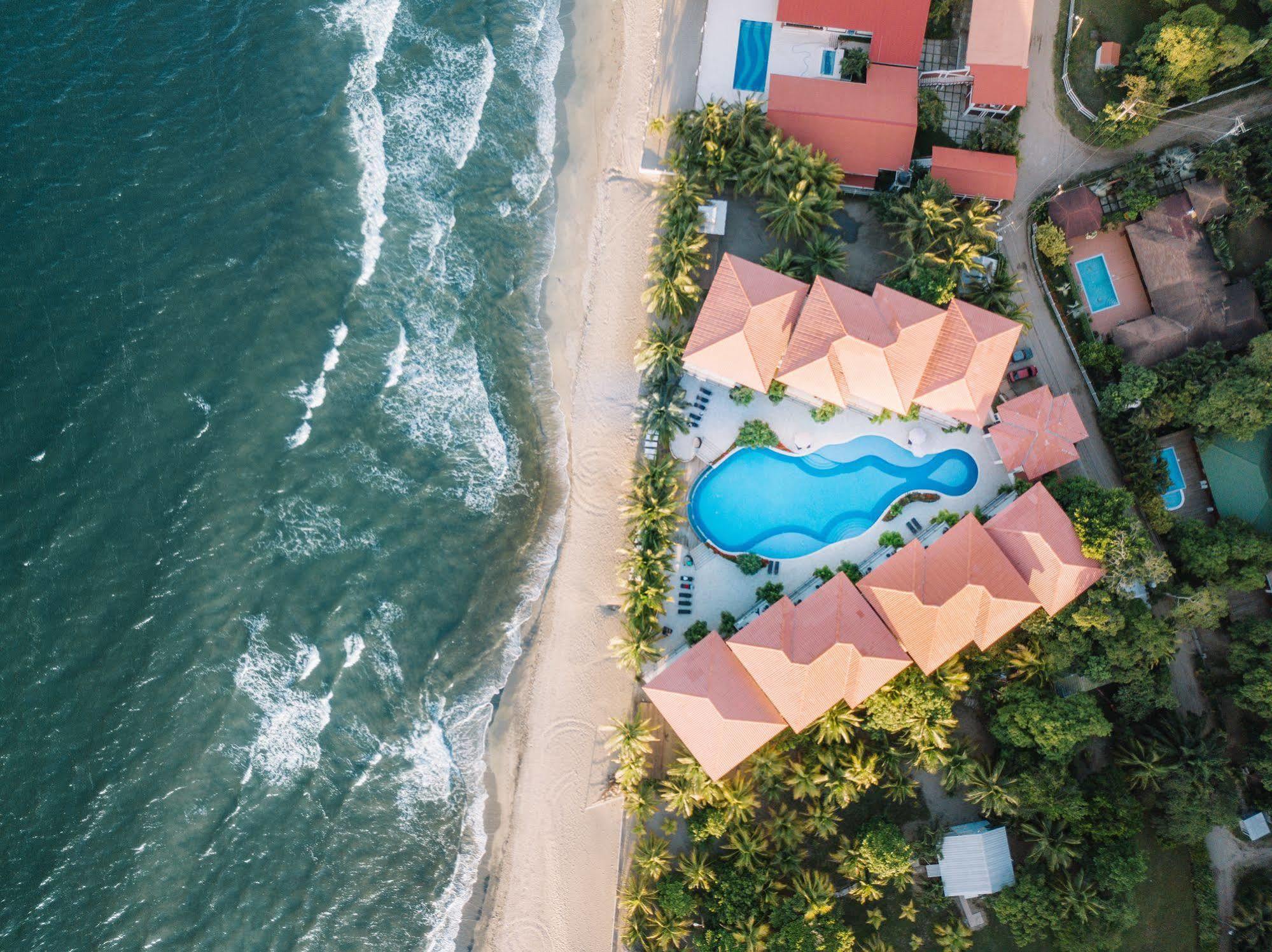 Playa Escondida Beach Club Aparthotel Tela Exterior photo